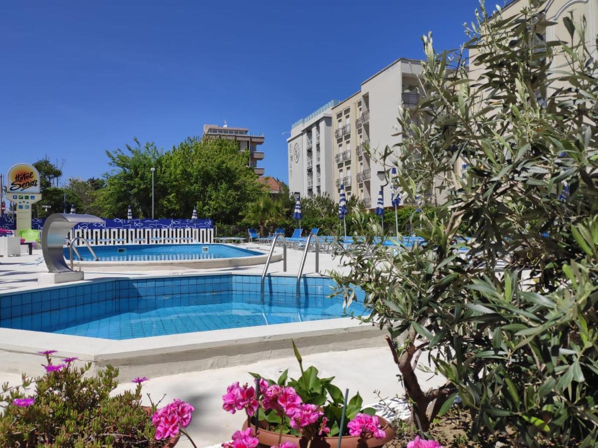 Hotel Senior Cattolica Ngoại thất bức ảnh